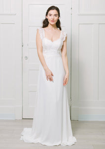 Lavictoire Solange wedding dress front