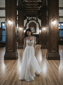 Lavictoire Thetis skirt wedding dress front ivory 