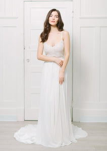 Lavictoire Thetis top wedding dress front lace with ivory Thetis skirt