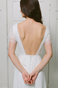 Lavictoire Union wedding dress open back short sleeve with lace